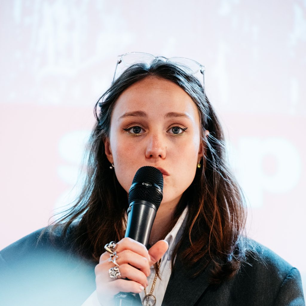 Leila BELLOT