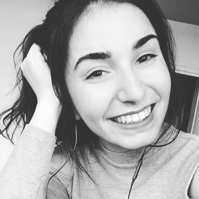 Cloé GRUHIER